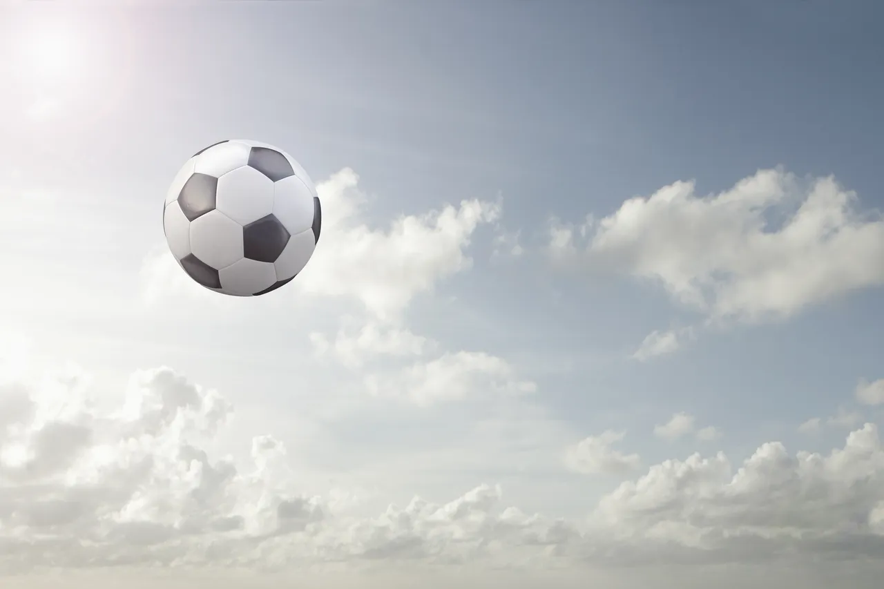 Football fever fuels international travel