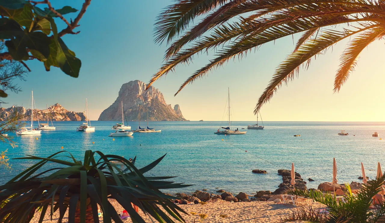 Kiwi.com reveals the 6 best places to travel in February 2019 — Shutterstock