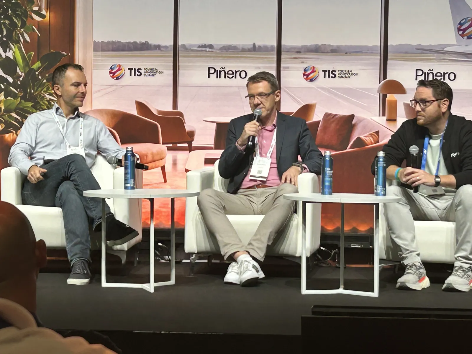 Executive panel on AI in travel customer support at the Tourism Innovation Summit 2026 in Seville