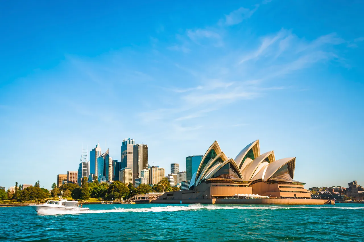Captain Cook continues to inspire travel habits — Shutterstock