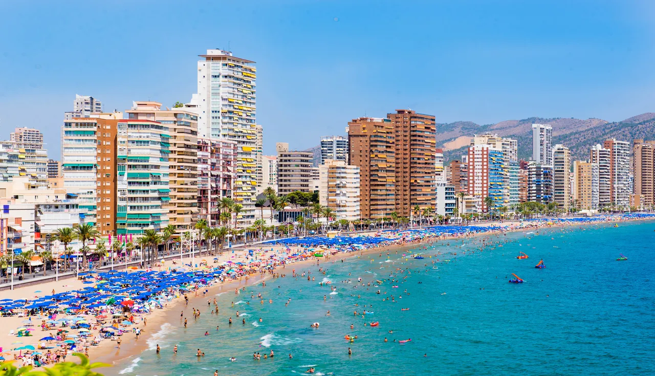 Brits bid farewell to Benidorm